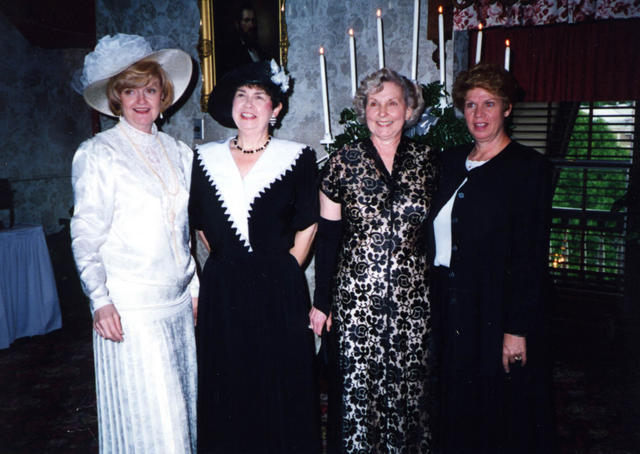 Jan Landers, Lakie Sluss, Ruth Mollett, Sandy Kolak 1995