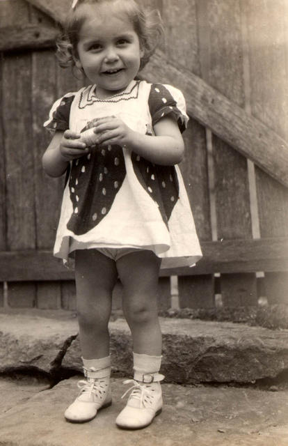 Lakie 1945