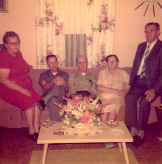 Emma, Tea, Os, Hessie, Bill