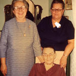 Telia, Emma, Delia