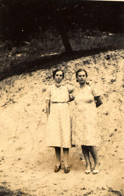 Hessie, Emma